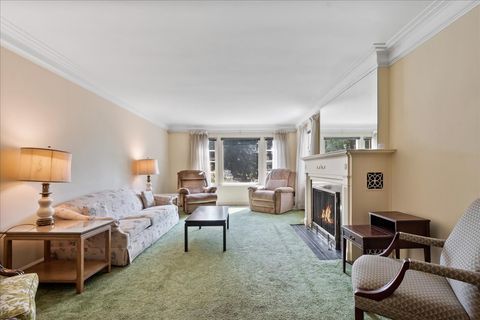 Tiny photo for 6745 N Leoti Avenue, Chicago, IL 60646 (MLS # 12433617)