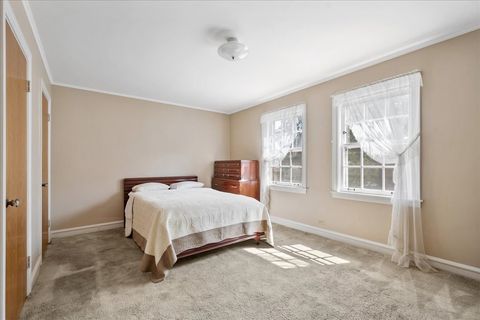 Tiny photo for 6745 N Leoti Avenue, Chicago, IL 60646 (MLS # 12433617)