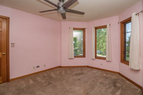 Tiny photo for 6107 Coachlight Road, Crystal Lake, IL 60012 (MLS # 12462400)