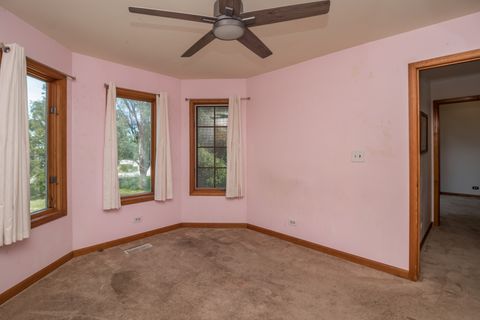 Tiny photo for 6107 Coachlight Road, Crystal Lake, IL 60012 (MLS # 12462400)