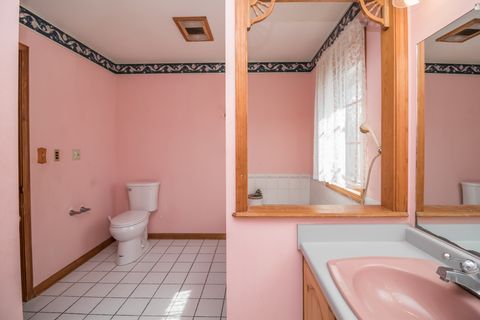 Tiny photo for 6107 Coachlight Road, Crystal Lake, IL 60012 (MLS # 12462400)