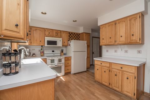 Tiny photo for 6107 Coachlight Road, Crystal Lake, IL 60012 (MLS # 12462400)