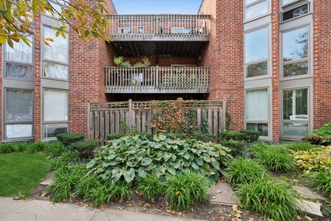 Photo of 2036 N Larrabee Street #8202, Chicago, IL 60614 (MLS # 12789965)