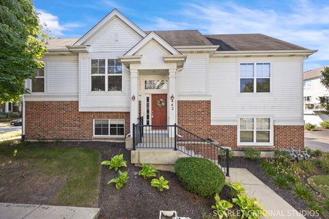 Photo of 442 Plaza Place, Aurora, IL 60504 (MLS # 12779153)
