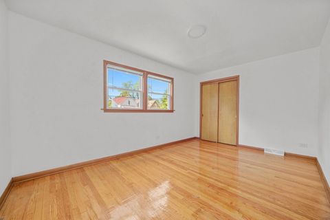 Tiny photo for 6642 S Wolcott Avenue, Chicago, IL 60636 (MLS # 12528531)