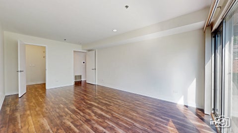 Tiny photo for 411 Kelburn Road #121, Deerfield, IL 60015 (MLS # 12765850)