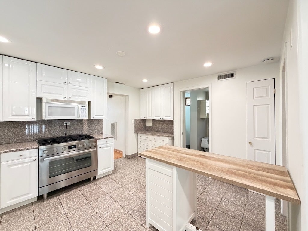 2626 W Superior Avenue 2