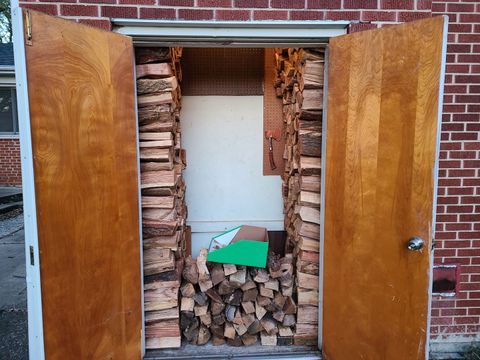 Tiny photo for 512 S Busse Road, Mount Prospect, IL 60056 (MLS # 12502258)