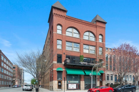 Tiny photo for 368 W Huron Street #3N, Chicago, IL 60654 (MLS # 12681185)