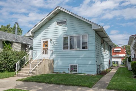 Tiny photo for 1042 Circle Avenue, Forest Park, IL 60130 (MLS # 12464020)