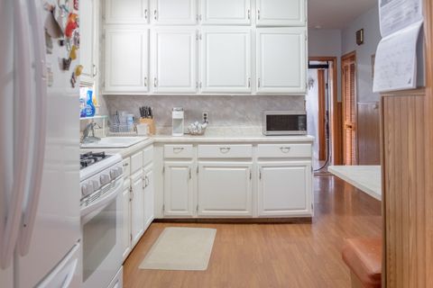 Tiny photo for 1042 Circle Avenue, Forest Park, IL 60130 (MLS # 12464020)