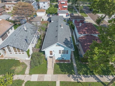 Tiny photo for 1042 Circle Avenue, Forest Park, IL 60130 (MLS # 12464020)