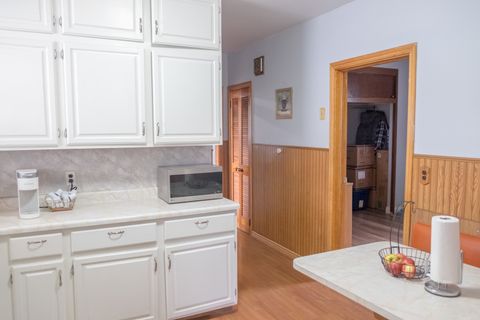 Tiny photo for 1042 Circle Avenue, Forest Park, IL 60130 (MLS # 12464020)