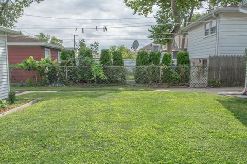 Tiny photo for 1042 Circle Avenue, Forest Park, IL 60130 (MLS # 12464020)
