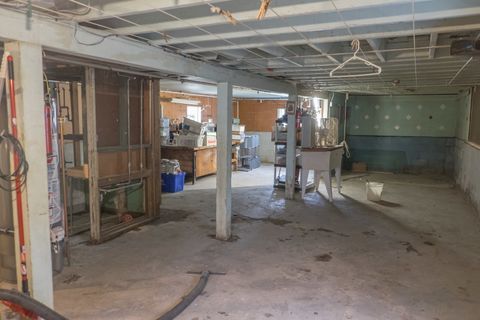 Tiny photo for 1042 Circle Avenue, Forest Park, IL 60130 (MLS # 12464020)