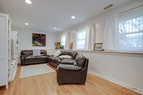Tiny photo for 600 Thompson Boulevard, Buffalo Grove, IL 60089 (MLS # 12744477)