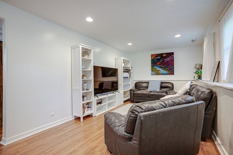 Tiny photo for 600 Thompson Boulevard, Buffalo Grove, IL 60089 (MLS # 12744477)