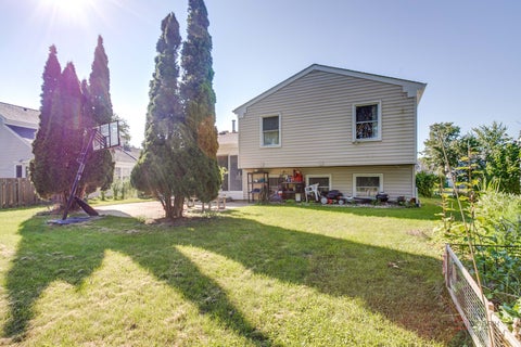 Tiny photo for 600 Thompson Boulevard, Buffalo Grove, IL 60089 (MLS # 12744477)