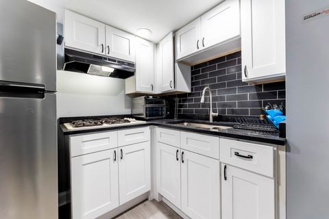 Tiny photo for 5227 S Neenah Avenue, Chicago, IL 60638 (MLS # 12573138)
