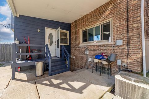 Tiny photo for 5227 S Neenah Avenue, Chicago, IL 60638 (MLS # 12573138)