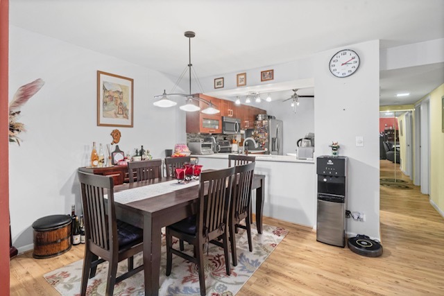 4704 Euclid Avenue 1B