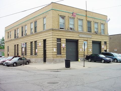 4837 N Lipps Avenue 1 Chicago IL 60630