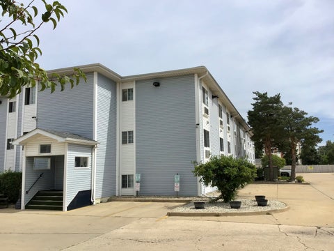 Tiny photo for 3130 W Monroe Street #312, Waukegan, IL 60085 (MLS # 12766850)