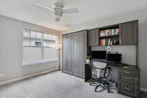 Tiny photo for 548 Council Circle, Vernon Hills, IL 60061 (MLS # 12688268)