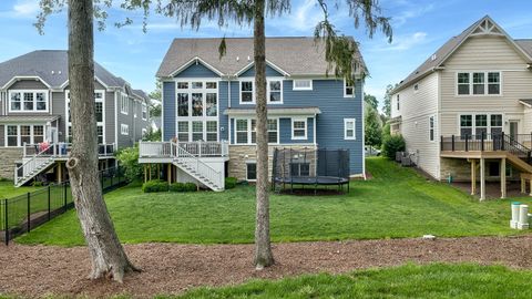 Tiny photo for 548 Council Circle, Vernon Hills, IL 60061 (MLS # 12688268)