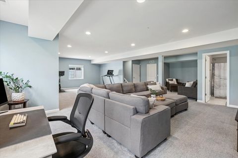 Tiny photo for 548 Council Circle, Vernon Hills, IL 60061 (MLS # 12688268)