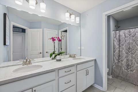 Tiny photo for 548 Council Circle, Vernon Hills, IL 60061 (MLS # 12688268)