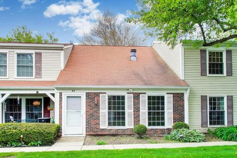 Photo of 64 Bright Oaks Circle, Cary, IL 60013 (MLS # 12636615)
