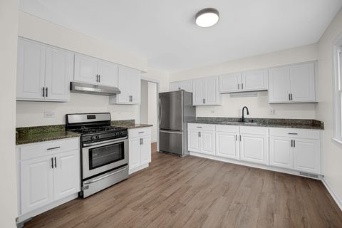 Tiny photo for 702 W Fitzhenry Court, Glenwood, IL 60425 (MLS # 12489047)