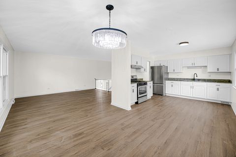 Tiny photo for 702 W Fitzhenry Court, Glenwood, IL 60425 (MLS # 12489047)