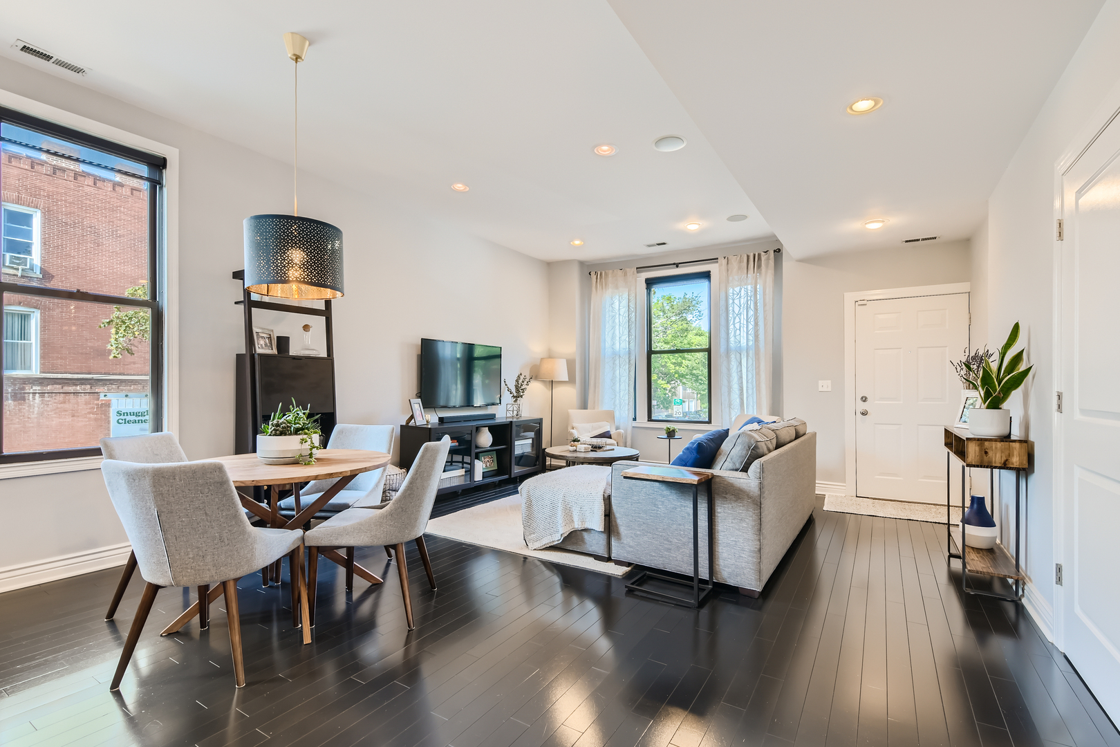 3258 N Racine Avenue 2