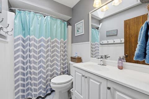 Tiny photo for 637 N Lyle Avenue, Elgin, IL 60123 (MLS # 12699243)