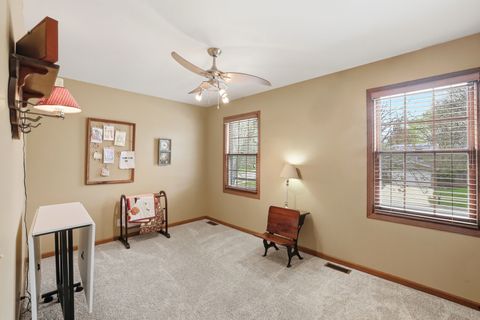 Tiny photo for 637 N Lyle Avenue, Elgin, IL 60123 (MLS # 12699243)