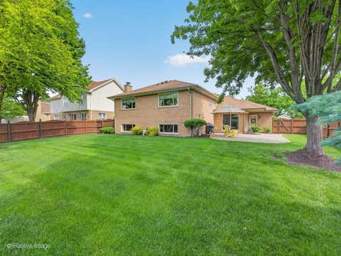 Tiny photo for 1229 Hanover Street, Woodridge, IL 60517 (MLS # 12657587)