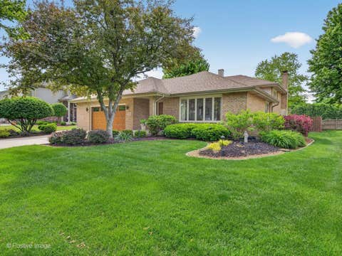 Tiny photo for 1229 Hanover Street, Woodridge, IL 60517 (MLS # 12657587)