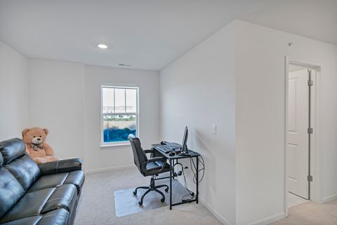 Tiny photo for 3202 Martini Street, Mundelein, IL 60060 (MLS # 12516589)