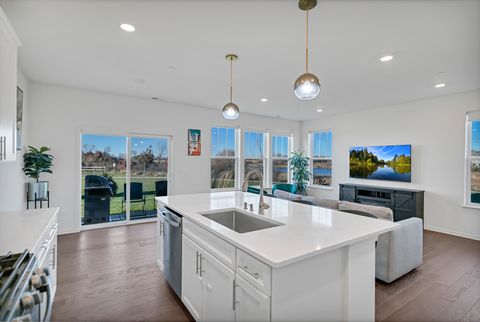 Tiny photo for 3202 Martini Street, Mundelein, IL 60060 (MLS # 12516589)