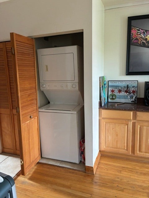 Tiny photo for 5321 S Michigan Avenue #3, Chicago, IL 60615 (MLS # 12670407)