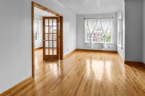 Tiny photo for 5321 S Michigan Avenue #3, Chicago, IL 60615 (MLS # 12670407)
