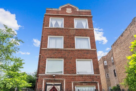 Photo of 5321 S Michigan Avenue #3, Chicago, IL 60615 (MLS # 12670407)