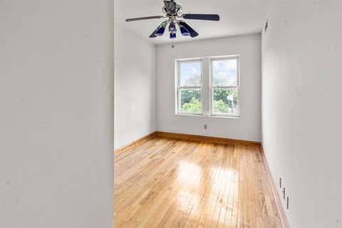 Tiny photo for 5321 S Michigan Avenue #3, Chicago, IL 60615 (MLS # 12670407)