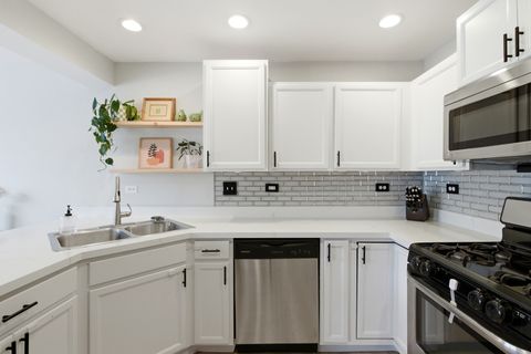 Tiny photo for 163 Maryland Lane, Pingree Grove, IL 60140 (MLS # 12527924)