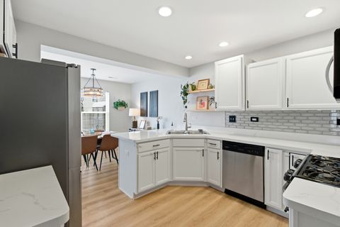 Tiny photo for 163 Maryland Lane, Pingree Grove, IL 60140 (MLS # 12527924)