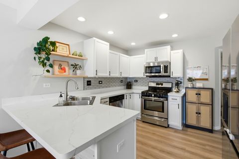 Tiny photo for 163 Maryland Lane, Pingree Grove, IL 60140 (MLS # 12527924)