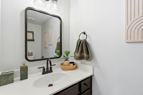 Tiny photo for 163 Maryland Lane, Pingree Grove, IL 60140 (MLS # 12527924)