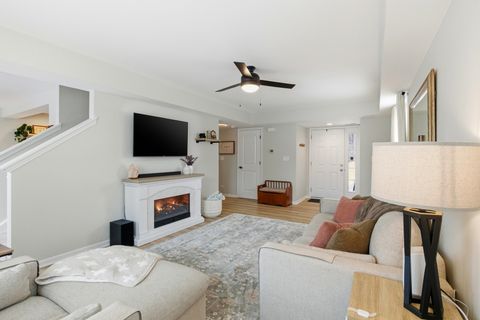 Tiny photo for 163 Maryland Lane, Pingree Grove, IL 60140 (MLS # 12527924)